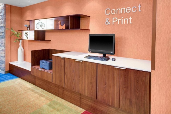 Fairfield Inn & Suites by Marriott Hollister image 15