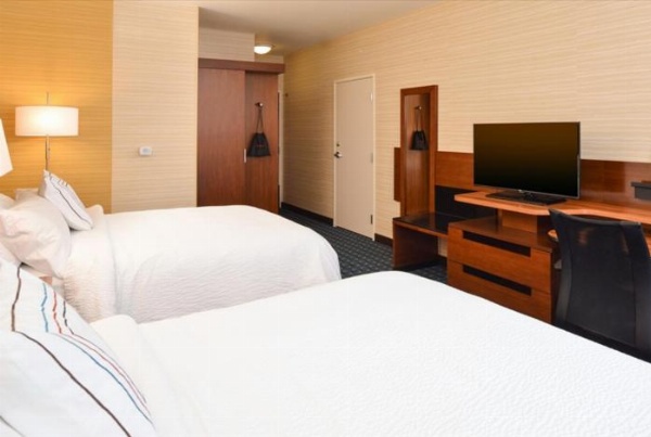 Fairfield Inn & Suites by Marriott Hollister image 4